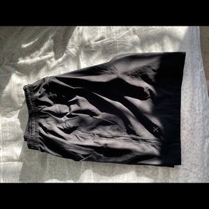 Lululemon Pace Breaker short 9”